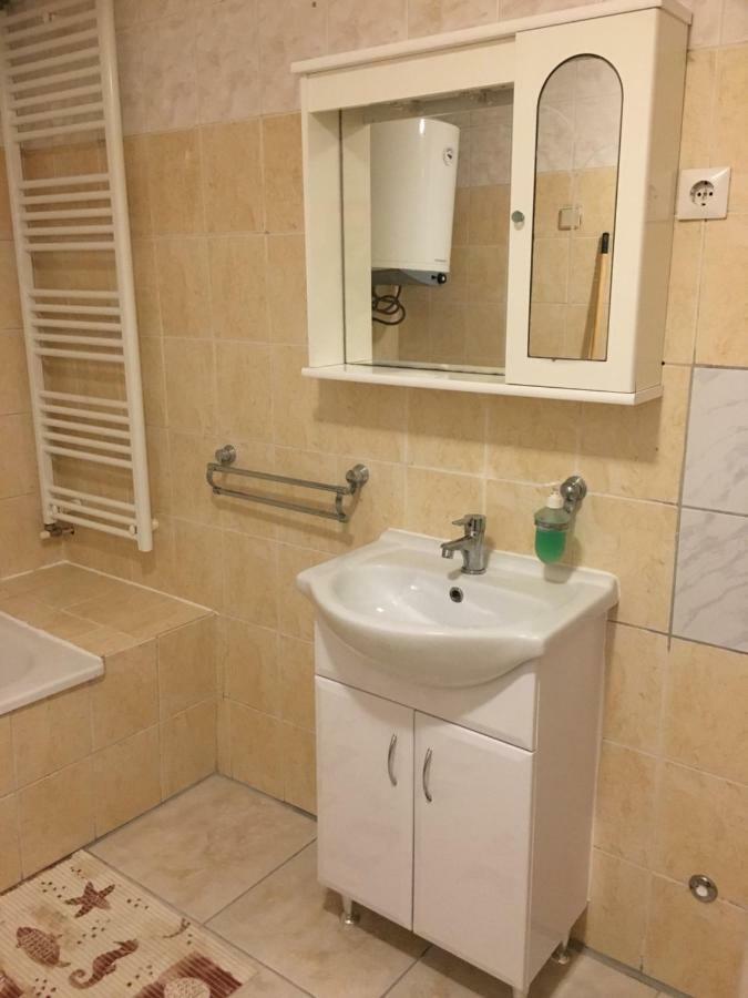 Apartament Levendula Apartmanhaz Sümeg Zewnętrze zdjęcie