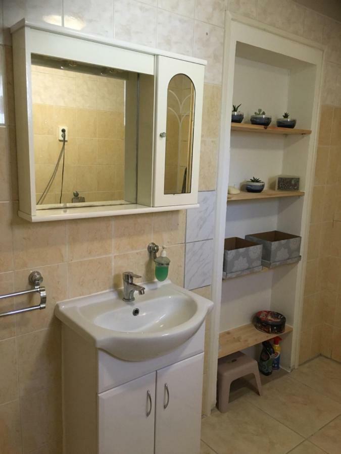 Apartament Levendula Apartmanhaz Sümeg Zewnętrze zdjęcie